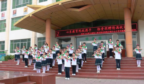 77eecbcb9a3142b584f65e9b90a7f909.jpg 77eecbcb9a3142b584f65e9b90a7f909.jpg